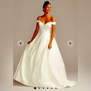 David’s Bridal Wedding Dress size 8